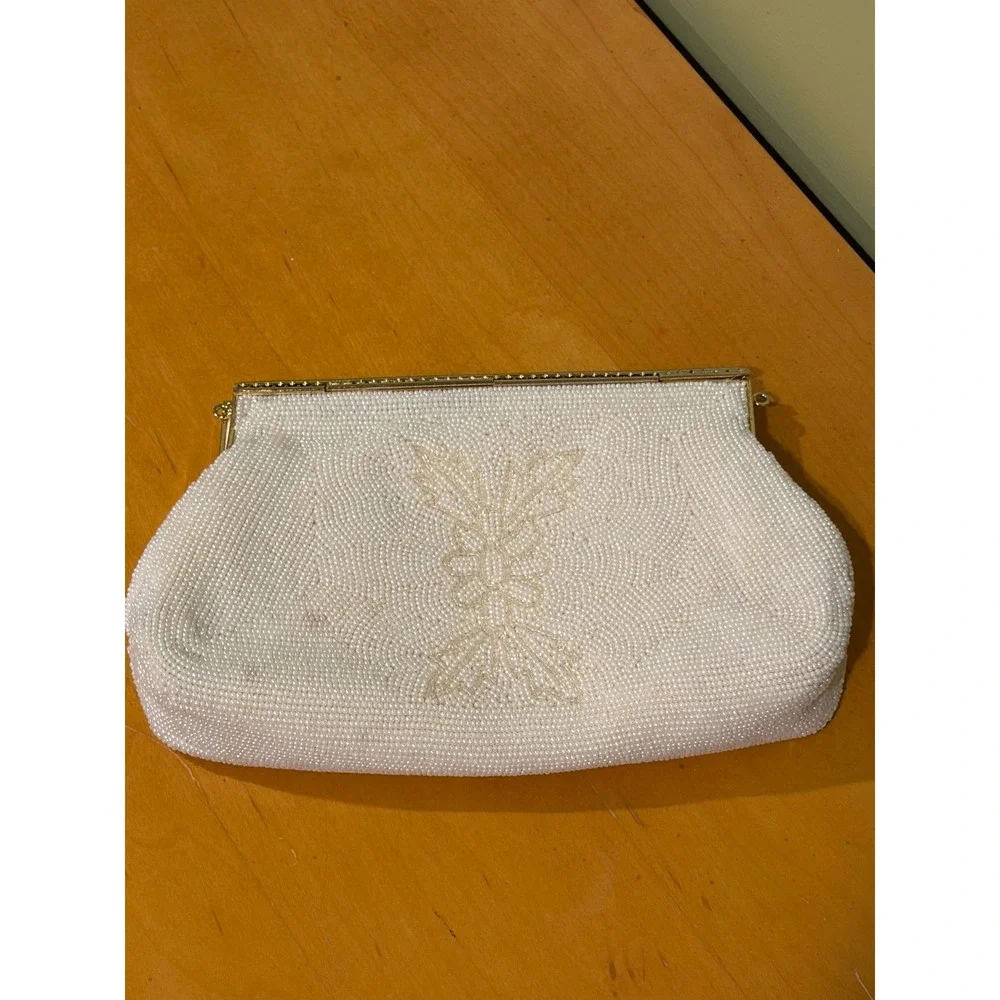 Sharonee Vintage Beaded Clutch Bag Hand Made in Japan Cream Floral Scalloped